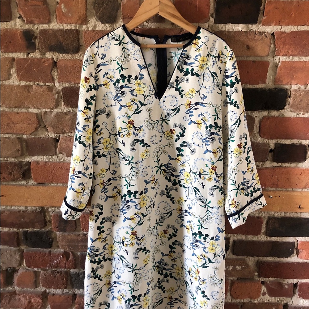 Zara dress in good condition, size M, made in Spain